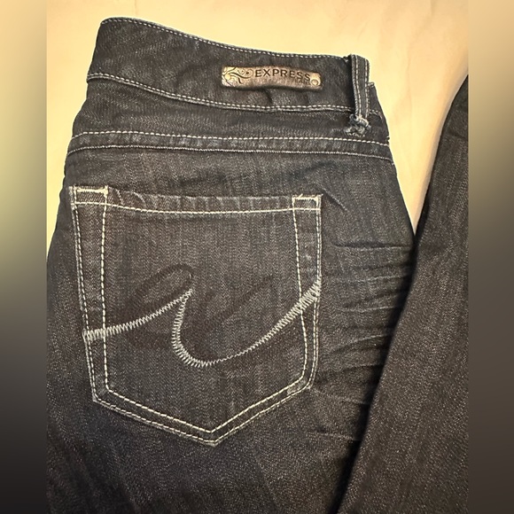 Express curvy boot leg mid rise dark denim jeans women’s size 8R - Picture 4 of 10
